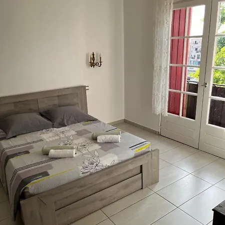Hotell A La Galiote *